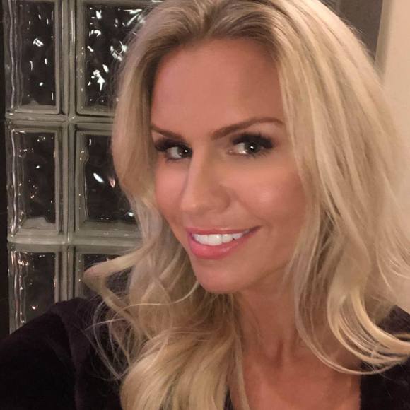 Meet your Posher, Ashley - Picture 1 of 1